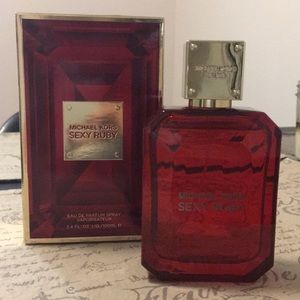 Michael Kors Sexy Ruby